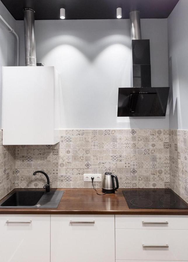 Romantic Apartments - Near Opera House 11/7 Λβιβ Εξωτερικό φωτογραφία